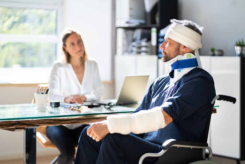 personal injury lawyer