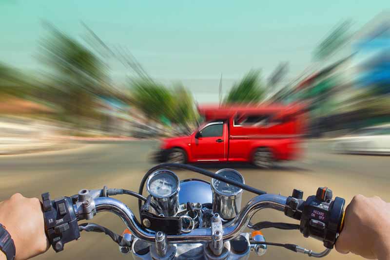 Glendale motorcycle lawyer man on a motorcycle speeding