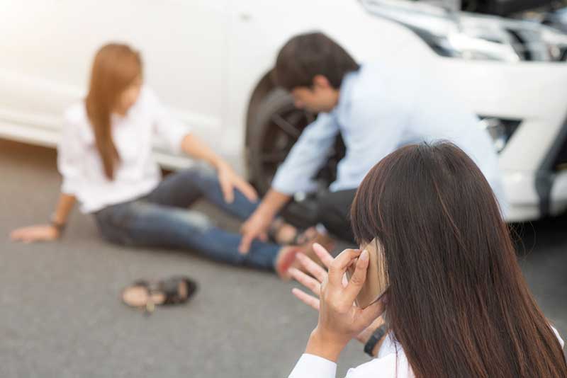 injured woman car accident injured woman due to car accident