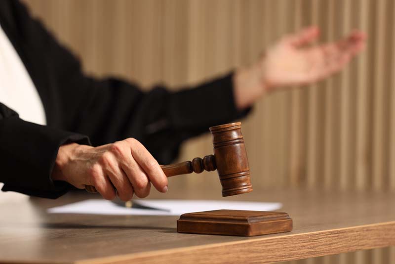 Lawsuit vs Settlement